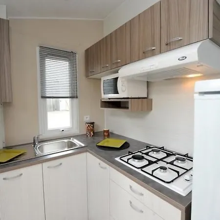 De Brouel Camping 3*